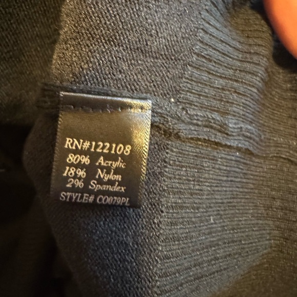 YeMak Black Crewneck Casual Button Down Sweater Cardigan Plus Size 2X - Picture 7 of 11